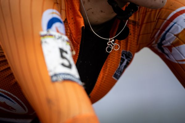 MS Cyklokros 2021 - Ženy U23 & muži Elite