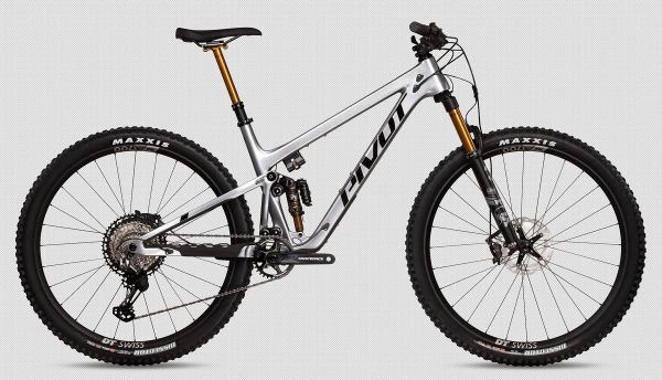 Pivot Trail 429