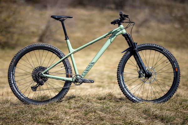 Canyon Stoic 4