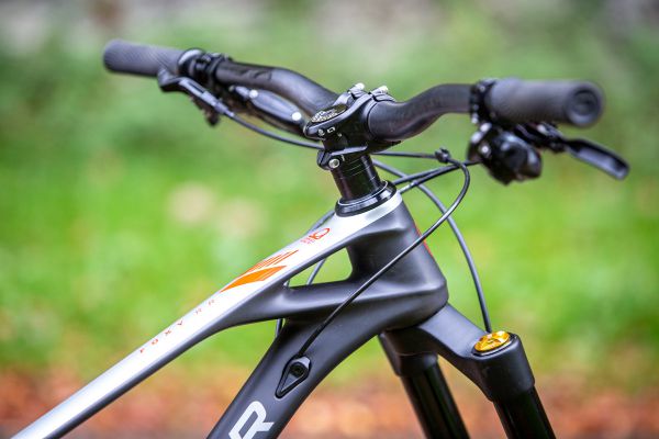 Mondraker Foxy Carbon RR