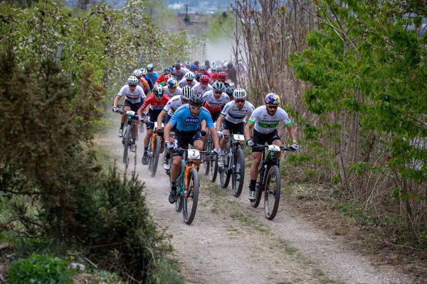 Nalles 2021 - úzký start pro 230 závodníků...