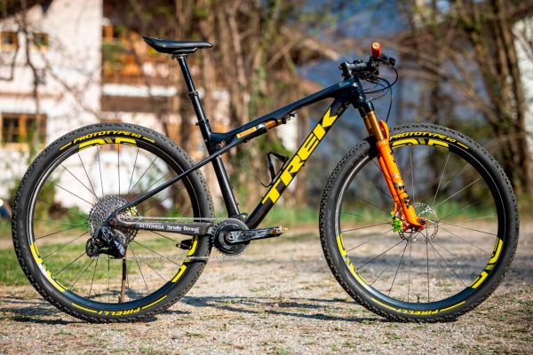 Trek  Supercaliber Vlada Dascalu