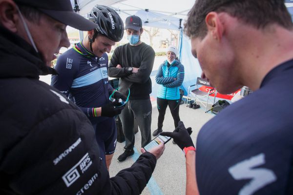 4 Islands 2021 - prolog