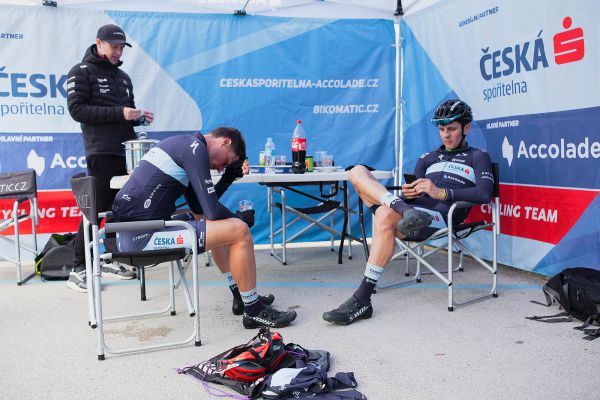 4 Islands 2021 - prolog