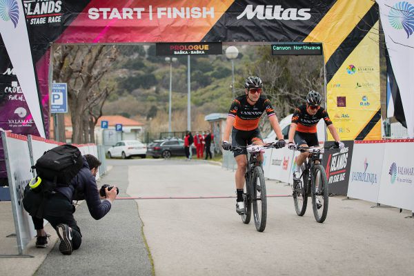 4 Islands 2021 - prolog