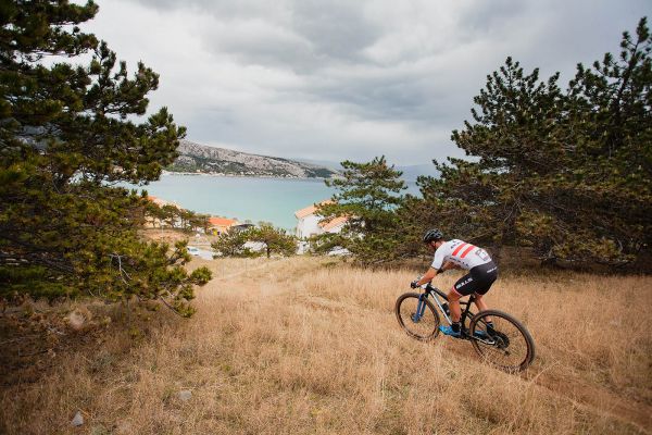 4 Islands 2021 - prolog