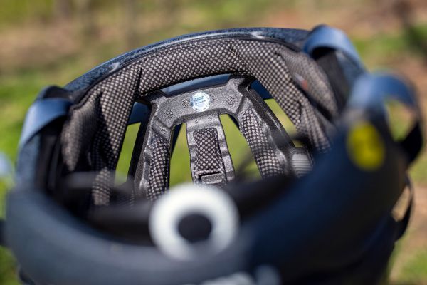 Giro Manifest Spherical MIPS