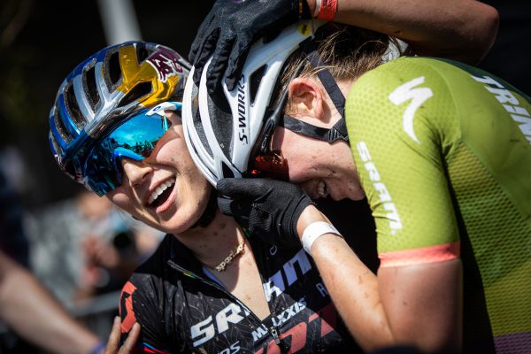 Americká radost v cíli závodu žen