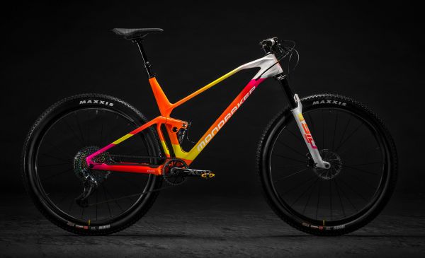 F-Podium DC RR Rafaela Nadala