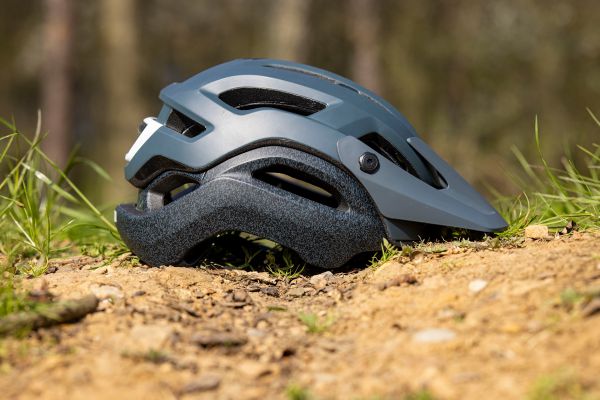 Giro Manifest Spherical MIPS