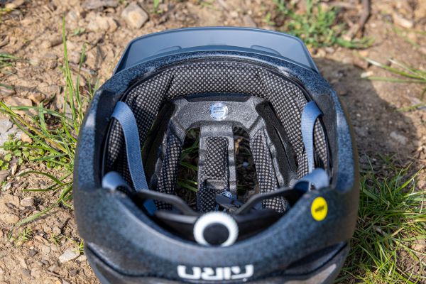 Giro Manifest Spherical MIPS