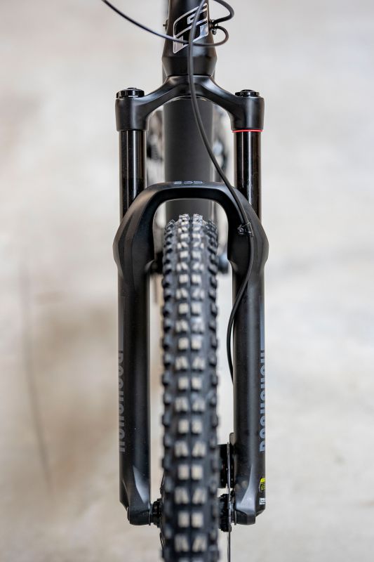 GT Sensor Carbon Elite