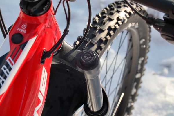 Rock Machine Blizzard krát dva