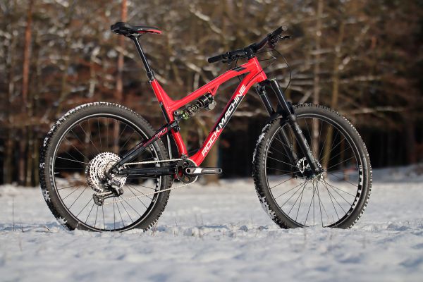 Rock Machine Blizzard krát dva