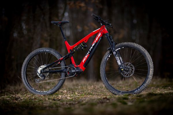 Rock Machine Blizzard krát dva