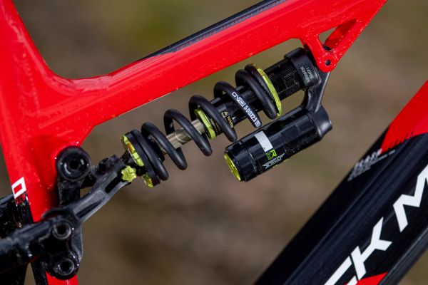 Rock Machine Blizzard krát dva