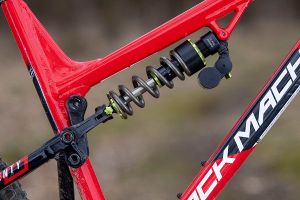 Rock Machine Blizzard krát dva