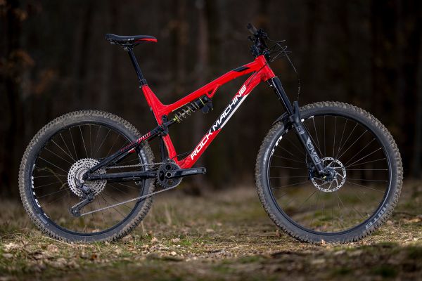 Rock Machine Blizzard krát dva