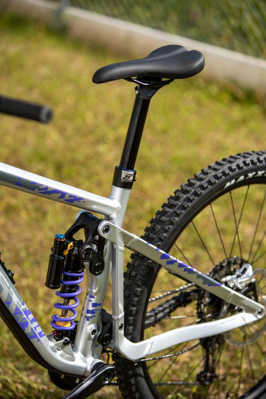 Ghost Riot Enduro Full Party