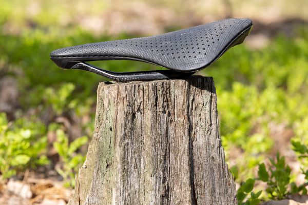 3D sedla Fizik & Specialized