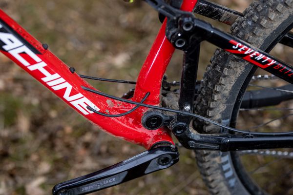 Rock Machine Blizzard krát dva