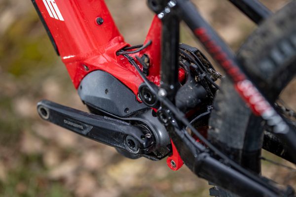 Rock Machine Blizzard krát dva