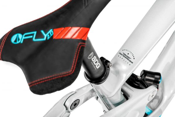 Mondraker Summum Carbon