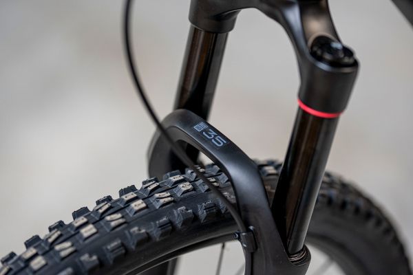 GT Sensor Carbon Elite