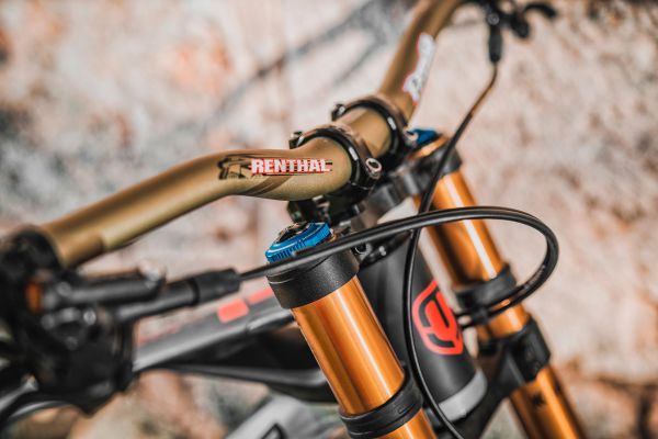 Mondraker Summum Carbon