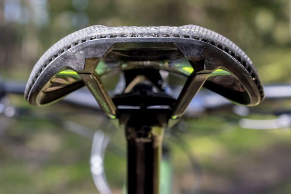 3D sedla Fizik & Specialized