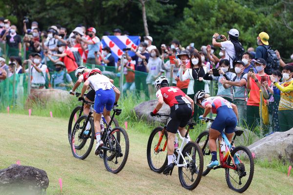 OH Tokio 2020 - horská kola měla štěstí, mohla na ně část diváků