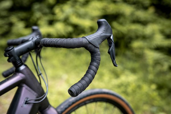 Giant Revolt E+ 2022