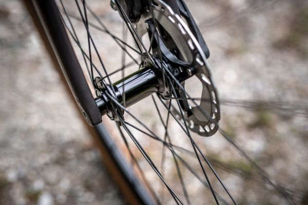 Giant Revolt E+ 2022