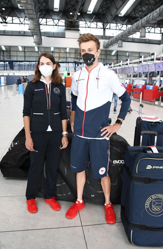 Čábelická a Cink odléttají do Tokia