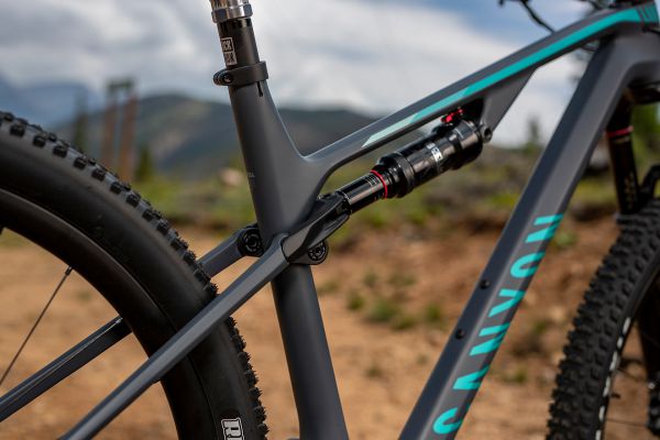 Canyon Lux Trail 2022