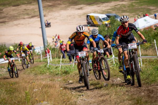 MČR XCO 2021 - boj o juniorský bronz