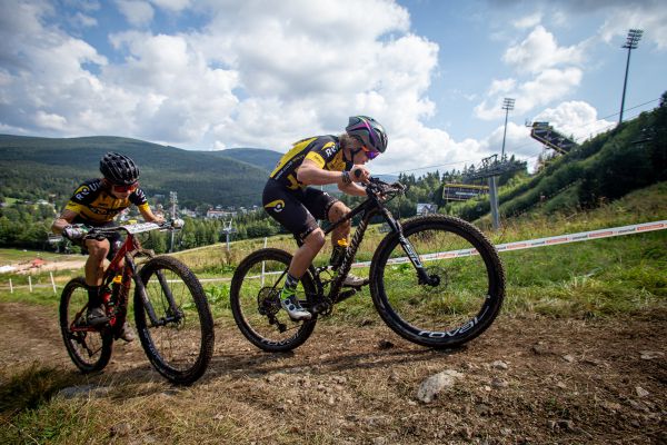 MČR XCO 2021 - a vnitrotýmový souboj