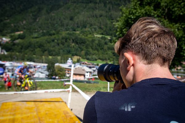 MS 2021 - junioři - Jan Sáska vyměnil kolo za foťák