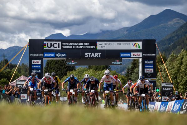 MS XCO 2021 - štafety - odstartováno