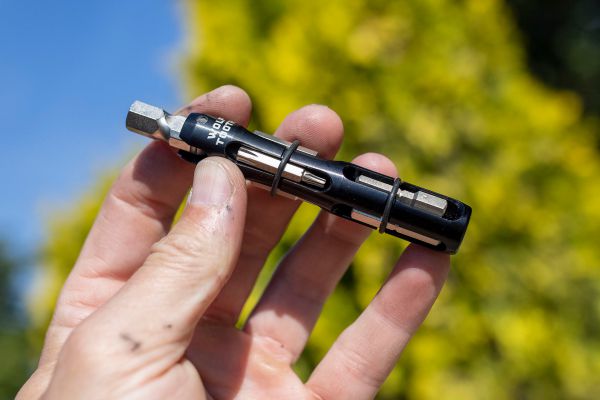 Wolf Tooth Encase System Bar Kit One