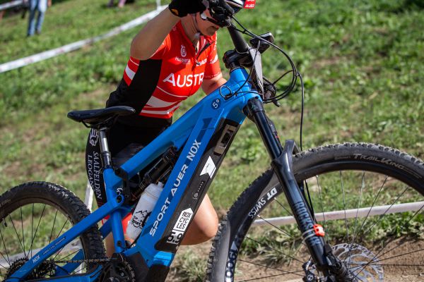 MS 2021 - e-MTB - pro některé závodnice to nebylo nic jednoduchého