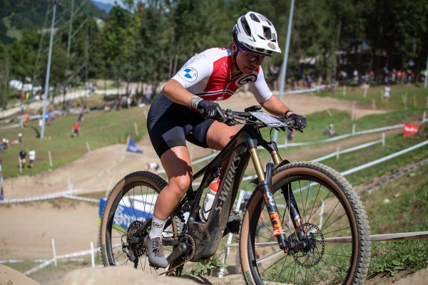 MS 2021 - e-MTB - překvapivá vítězka ze Švýcarska Nicole Goeldi