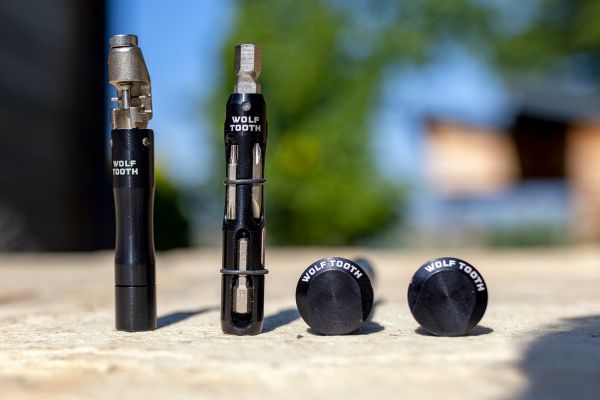 Wolf Tooth Encase System Bar Kit One