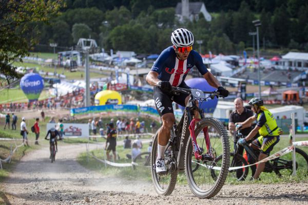 MS 2021 - e-MTB - ve hře o medaili byli hned dva Američané: Mullins a Blevins