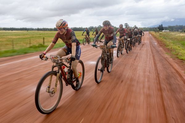 Cape Epic 2021 - 6. etapa - Mariske Strauss a Candice Lill byly dnes hodně silné