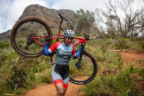 Cape Epic 2021 - prolog - ranní podmínky jednoduché nebyly