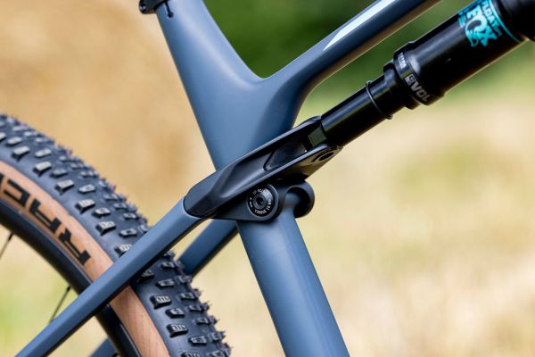 Canyon Lux Trail CF 7