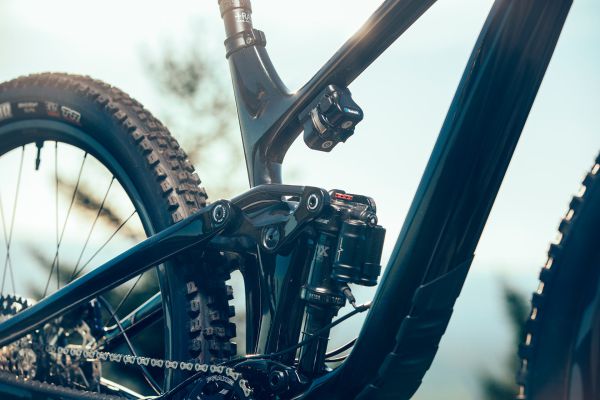 Giant Trance 29 2022