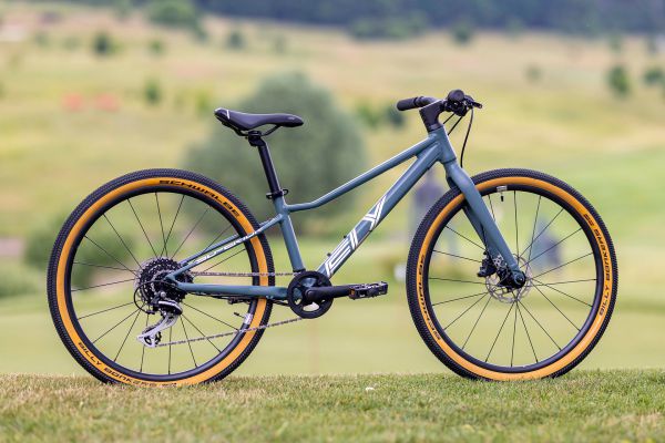 Superior F.L.Y. 24 DB