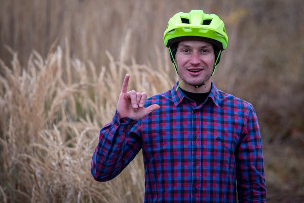 Přilba Fox Mainframe